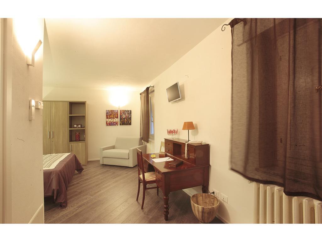 イゼルニア Residenze Portacastello Bed & Breakfast エクステリア 写真