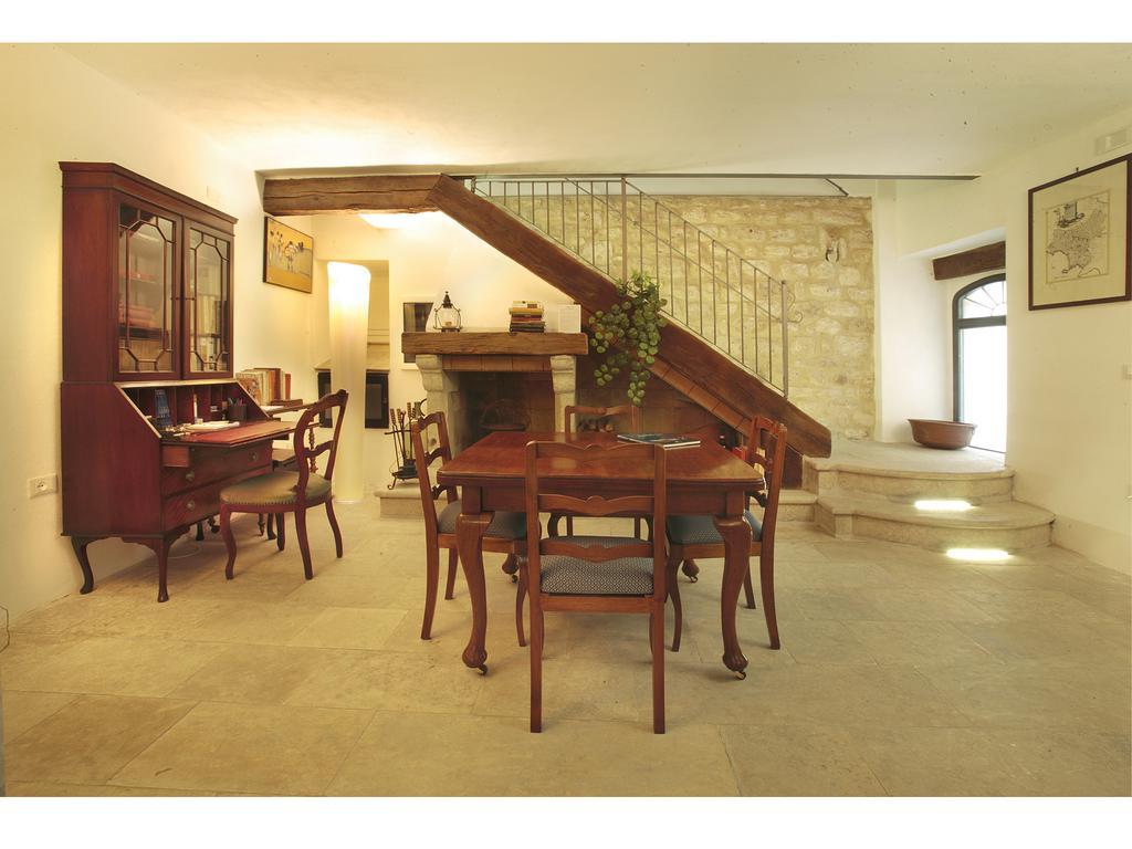 イゼルニア Residenze Portacastello Bed & Breakfast エクステリア 写真