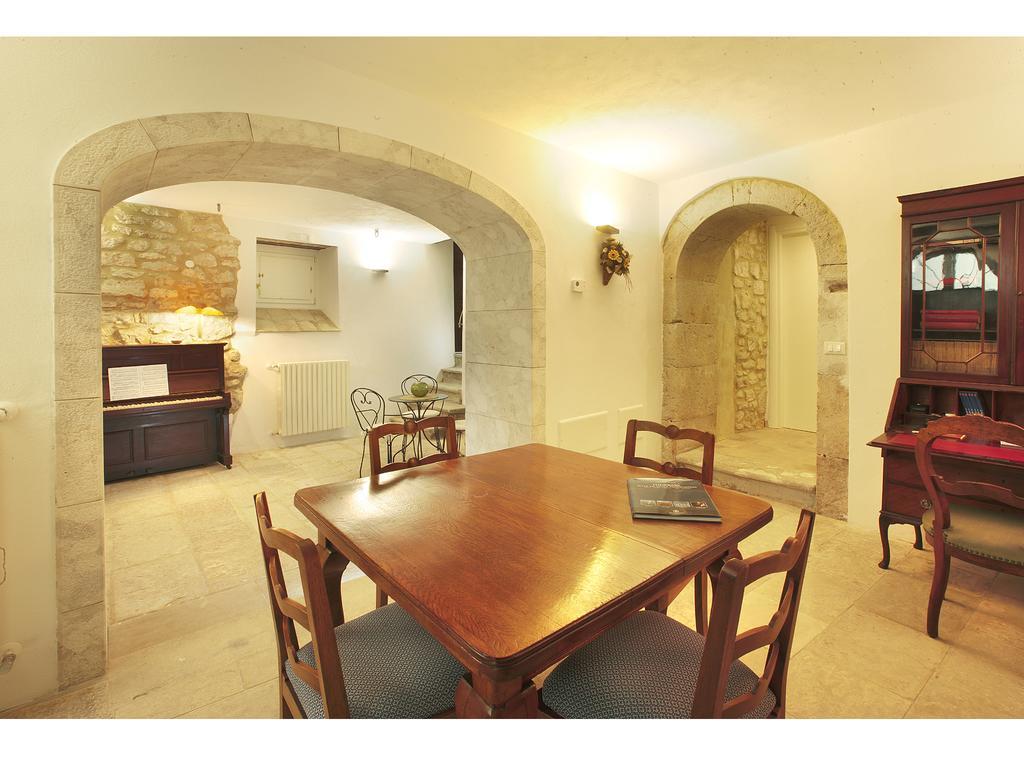 イゼルニア Residenze Portacastello Bed & Breakfast エクステリア 写真