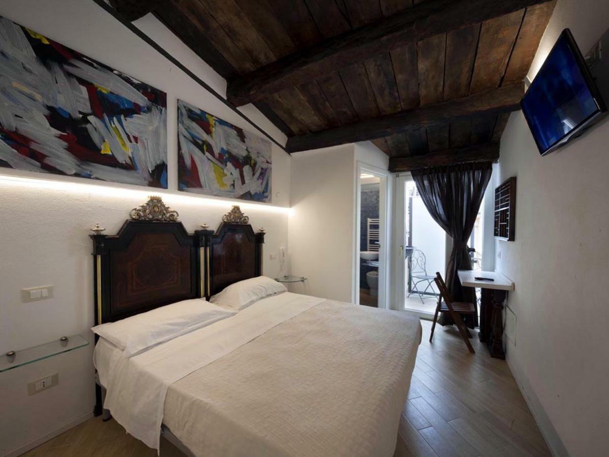 イゼルニア Residenze Portacastello Bed & Breakfast エクステリア 写真