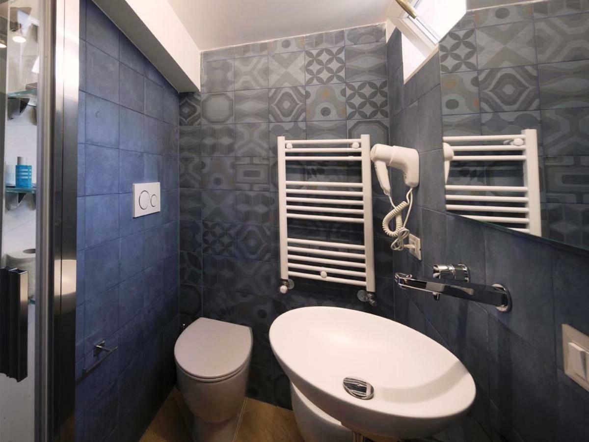 イゼルニア Residenze Portacastello Bed & Breakfast エクステリア 写真
